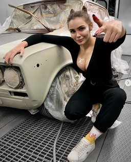 Тома Жданова