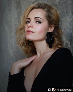 Анна Миклош