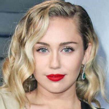 Майли Сайрус