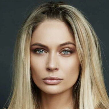 Наталья Рудова