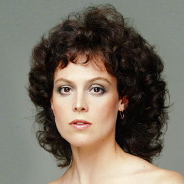 Сигурни Уивер