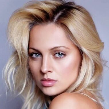 Янина Студилина