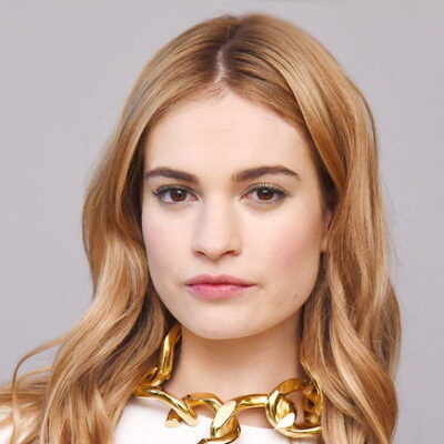 Лили Джеймс