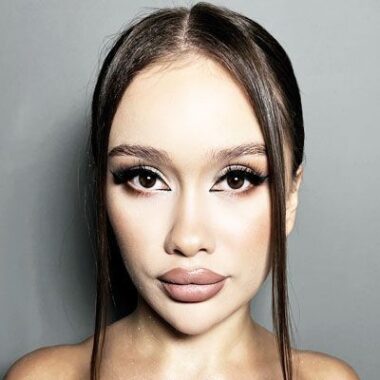 Карина Чижикова