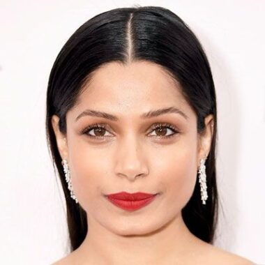 Фрида Пинто