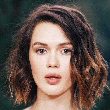 Анна Богомолова